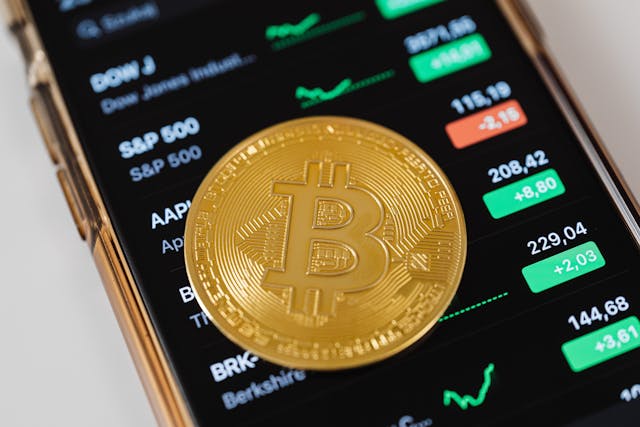 Bitcoin coin stock market app phone — Banking & EMI Licenses for Crypto and Fintech